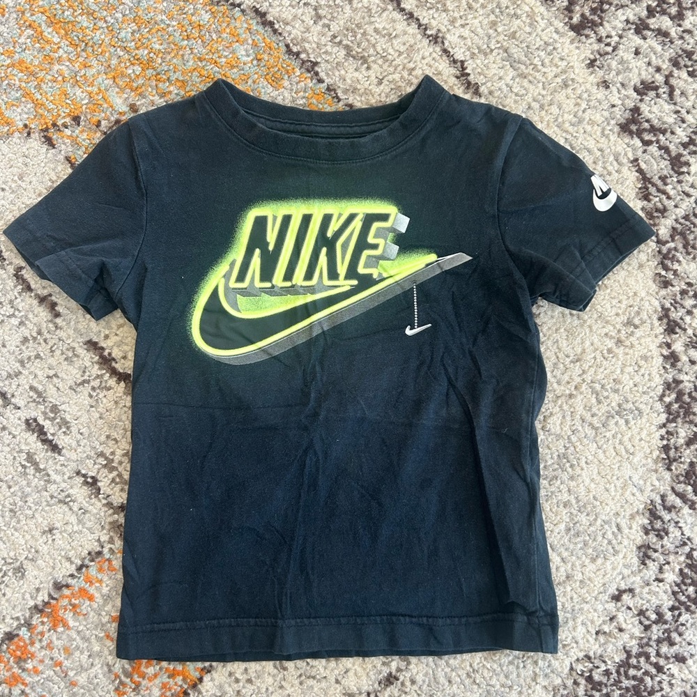 Toddler boy Nike shirt